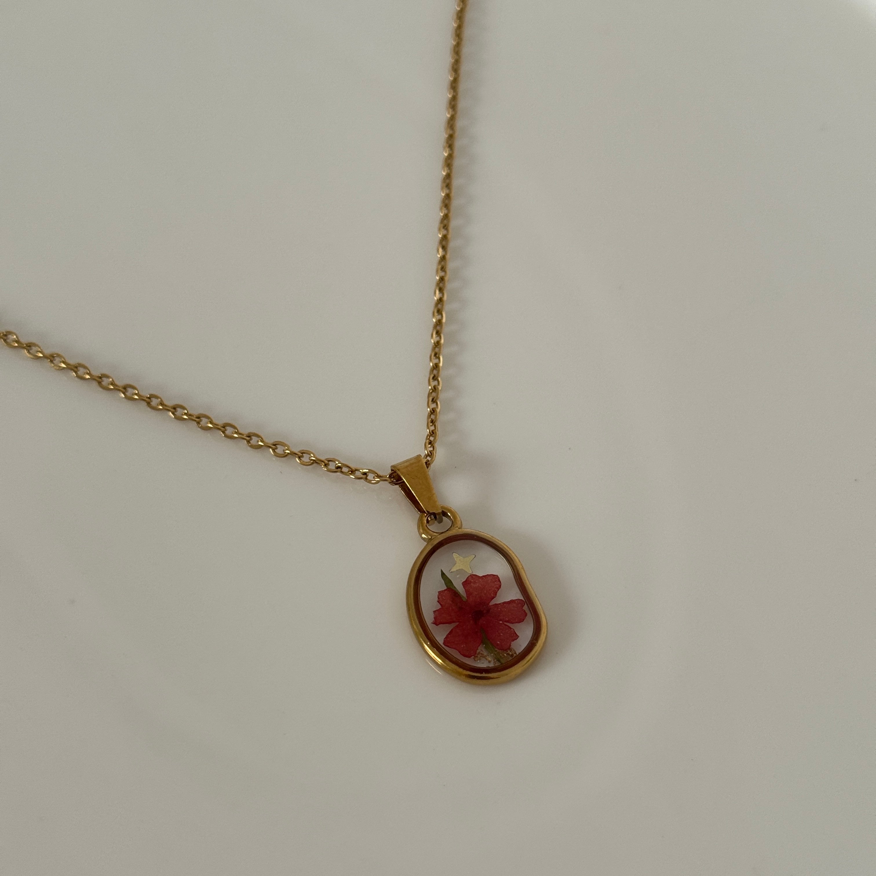 COLLANA RED FLOWER