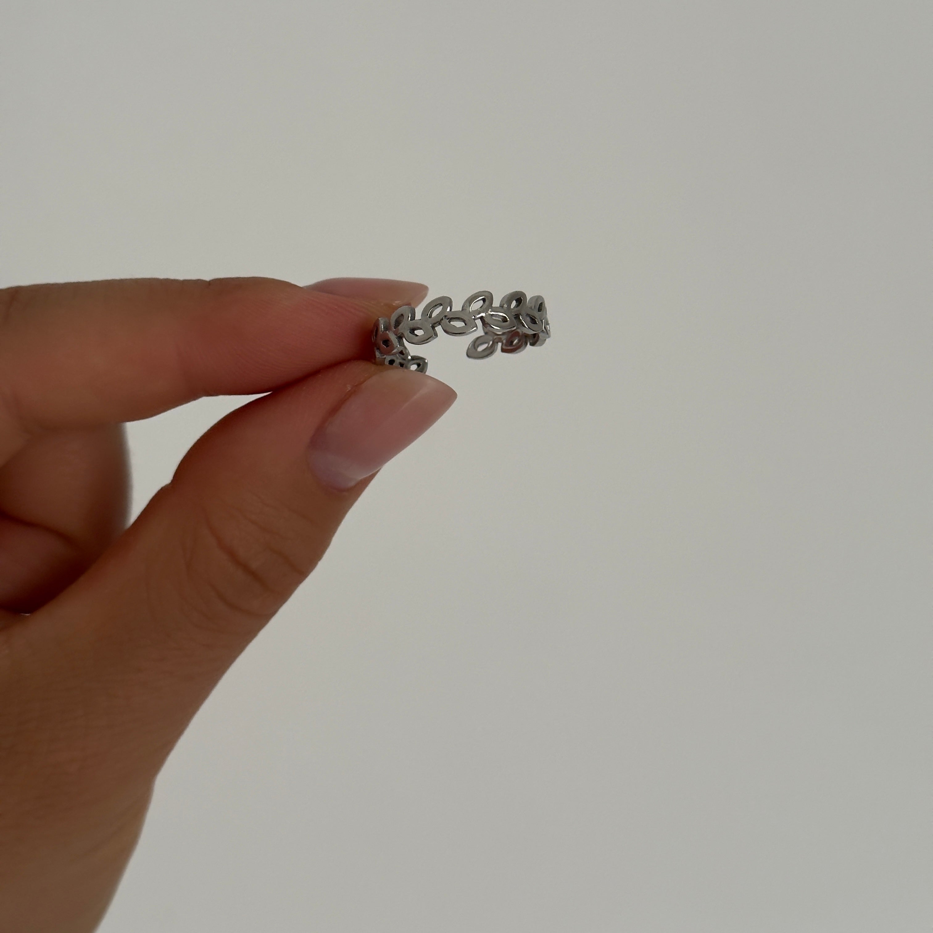ANELLO FOGLIA