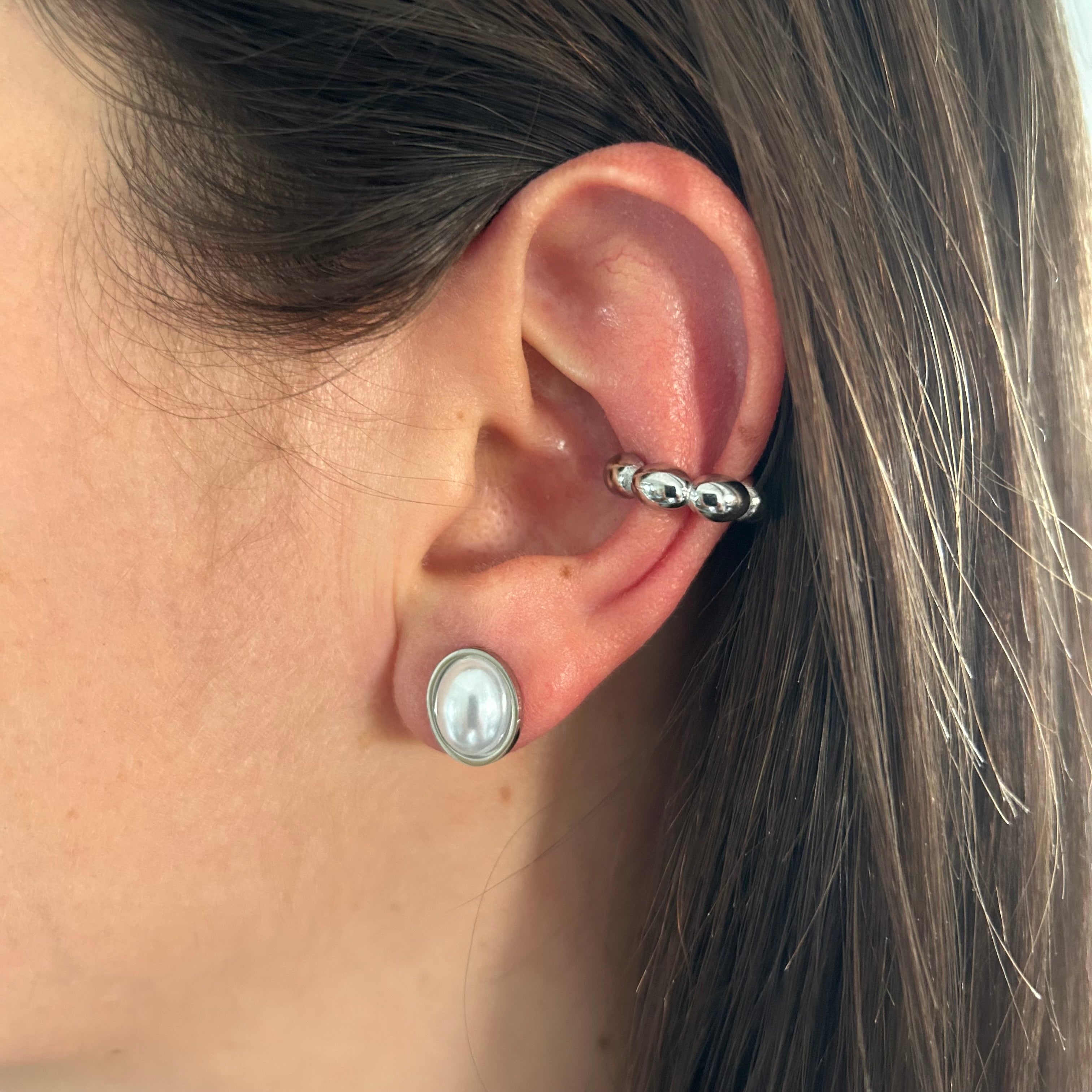EAR CUFF BALL