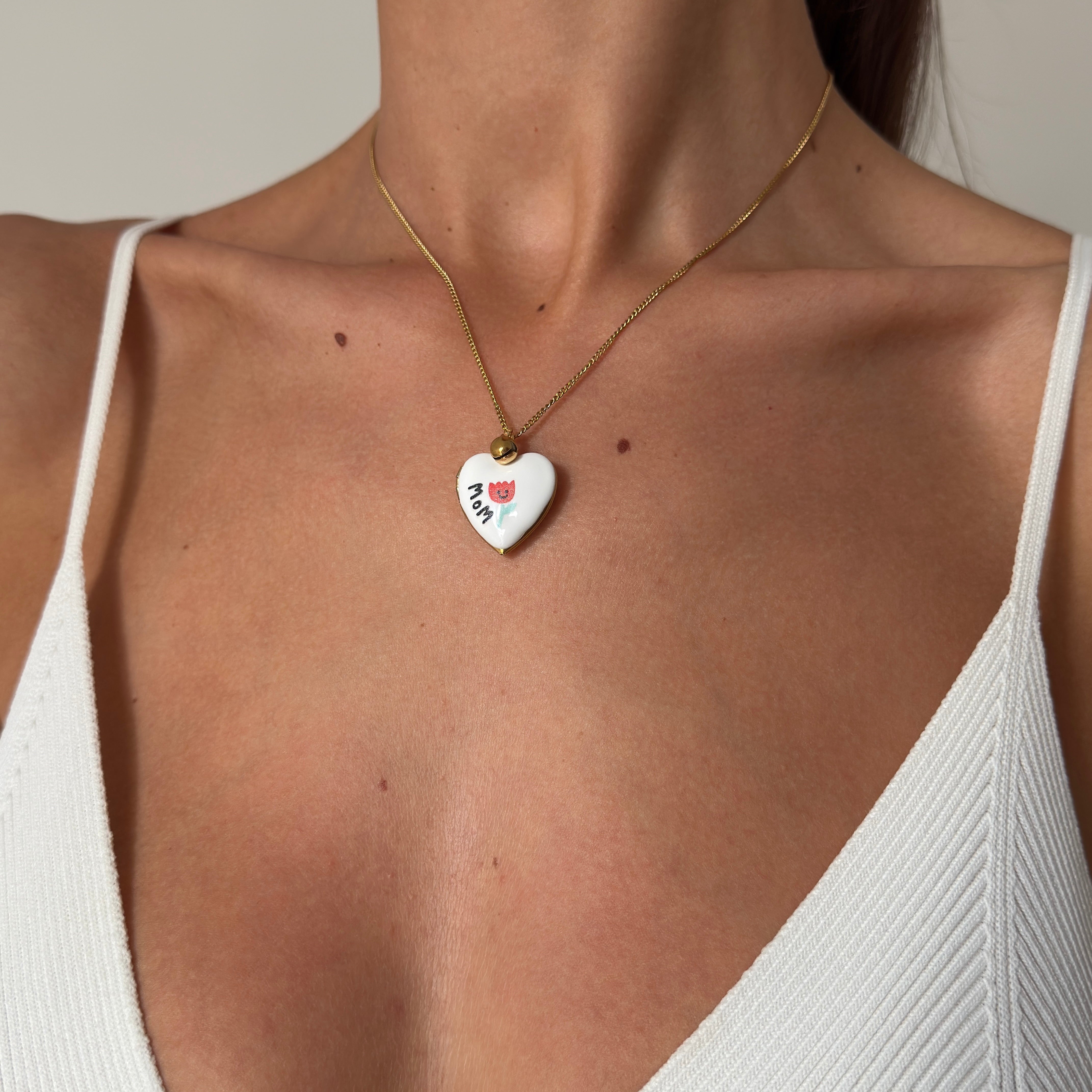 COLLANA MOM