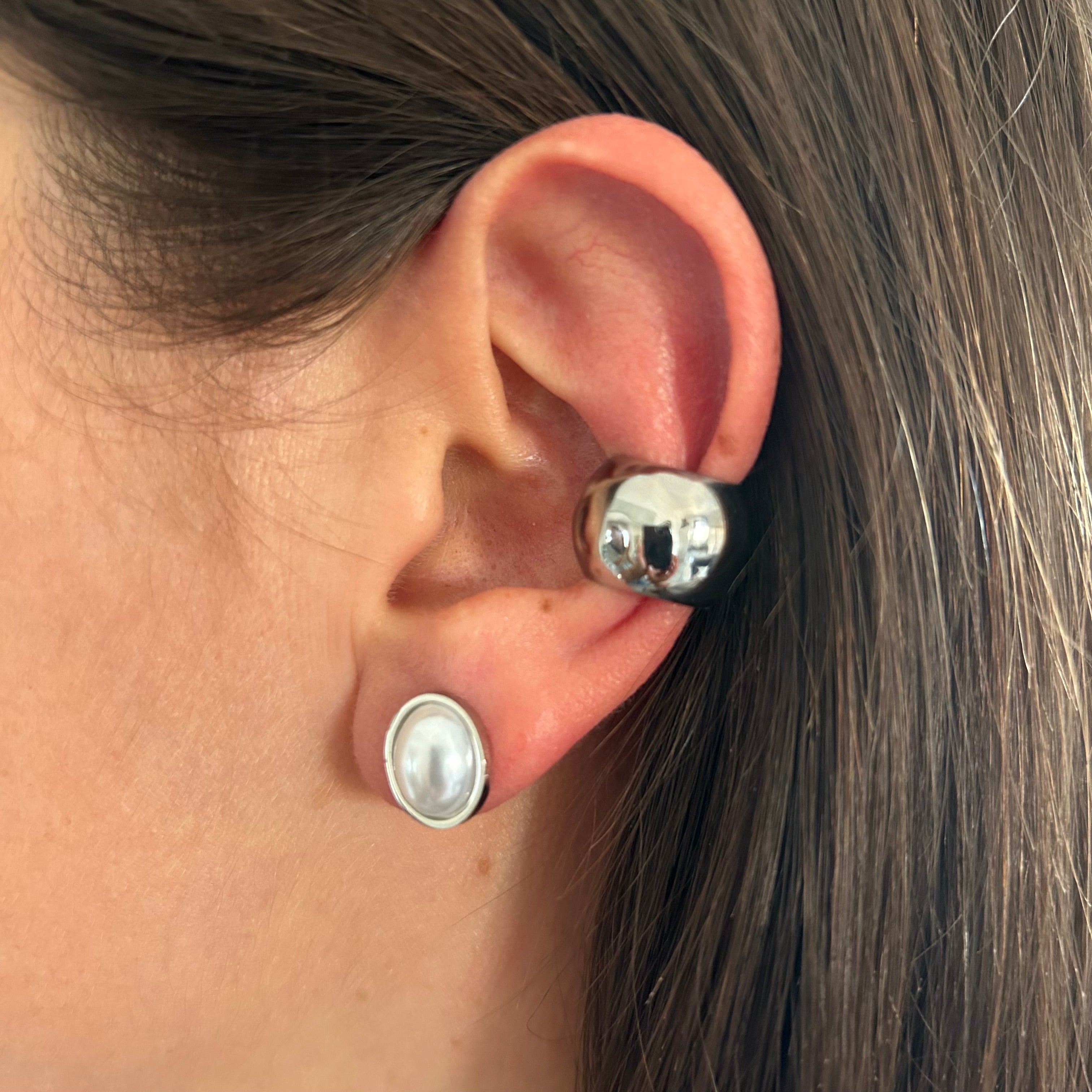 EAR CUFF BOMB