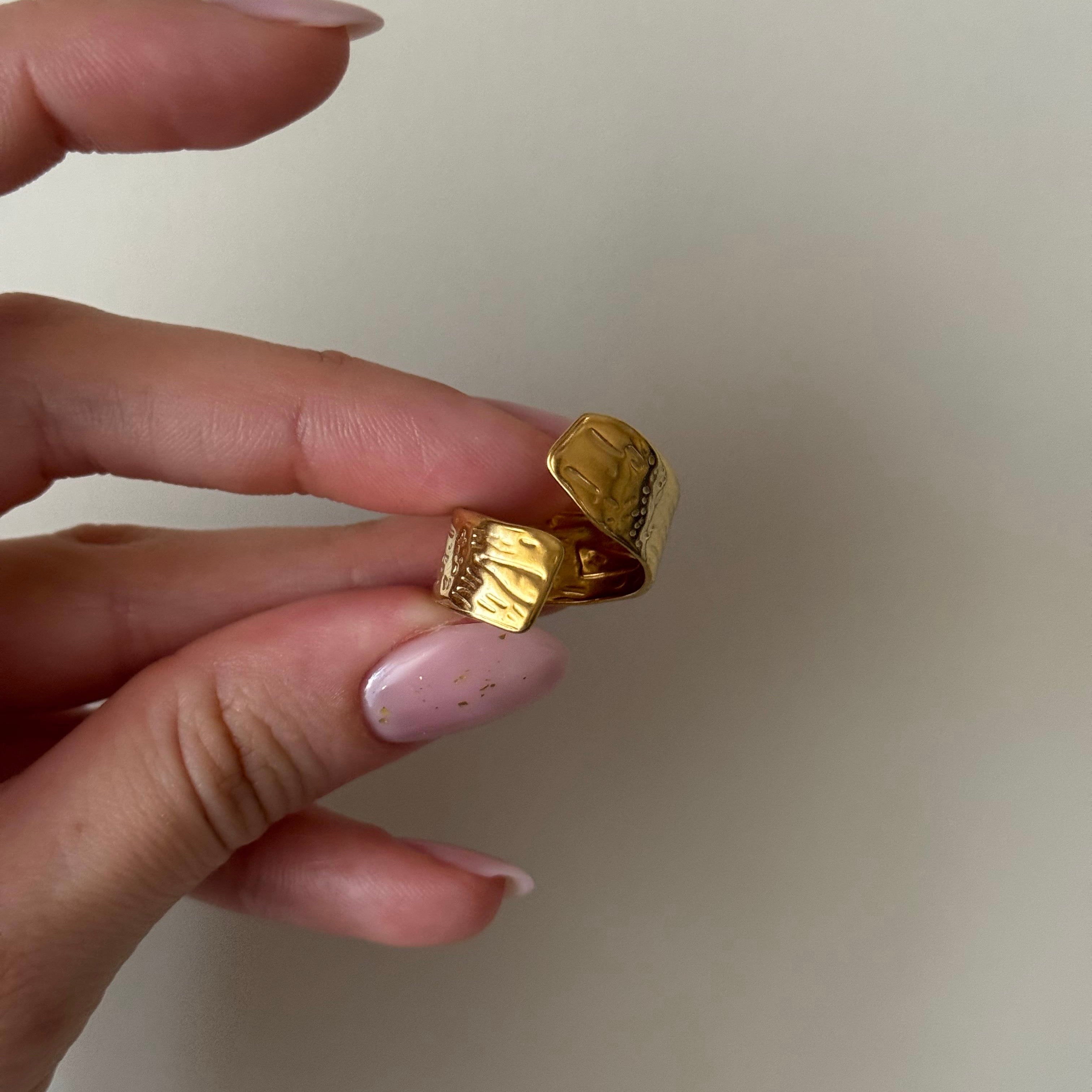 ANELLO DARIKA