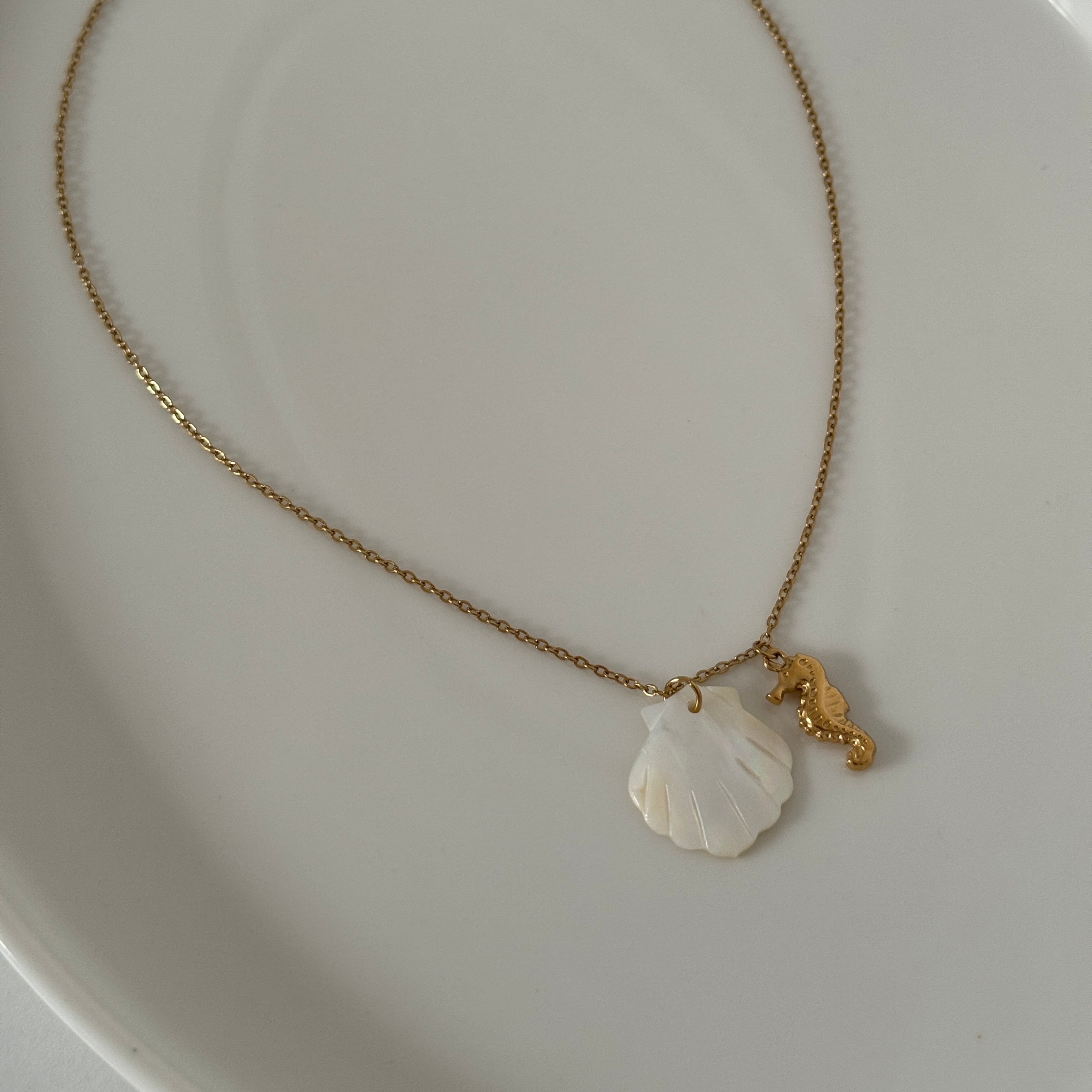 COLLANA SHELL