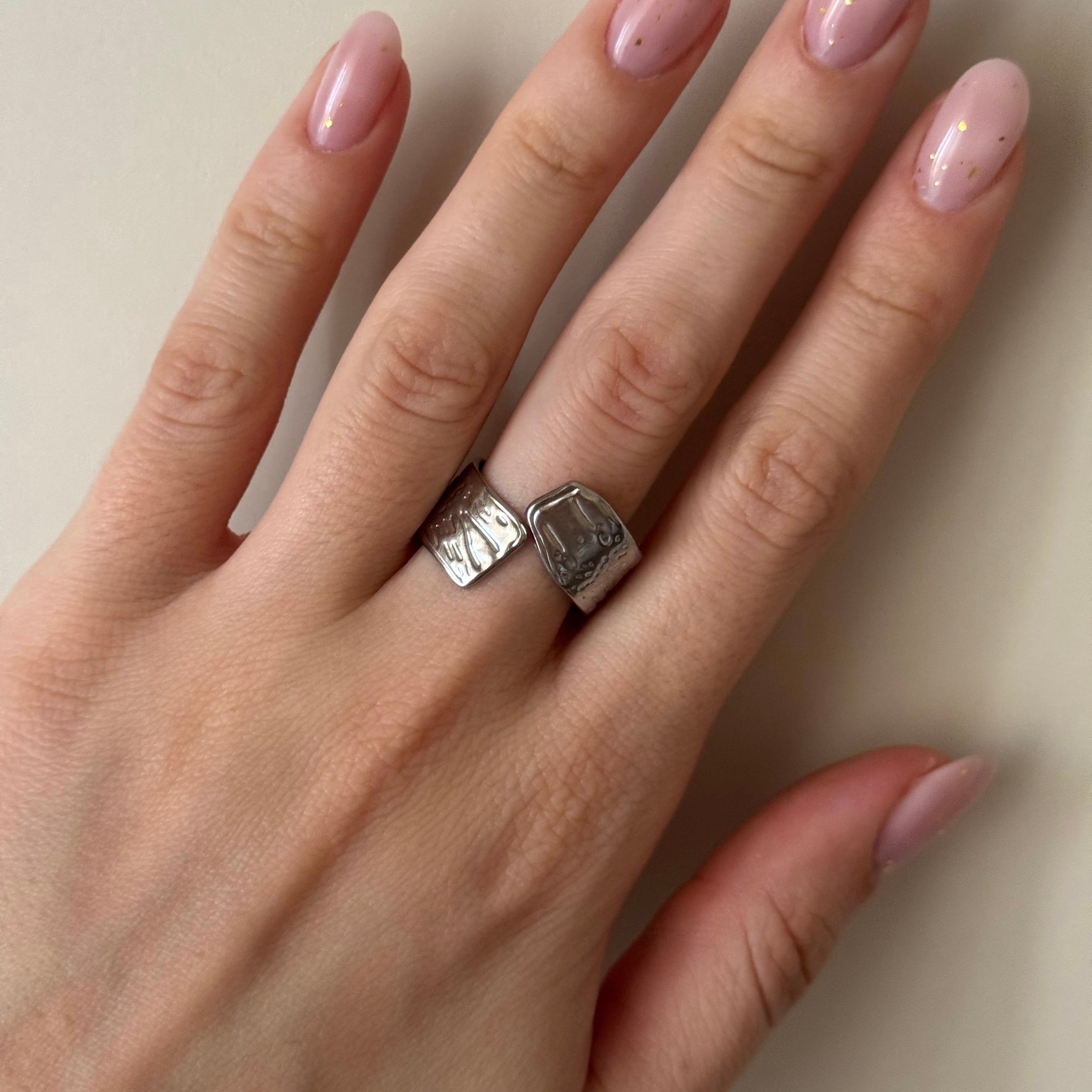 ANELLO DARIKA