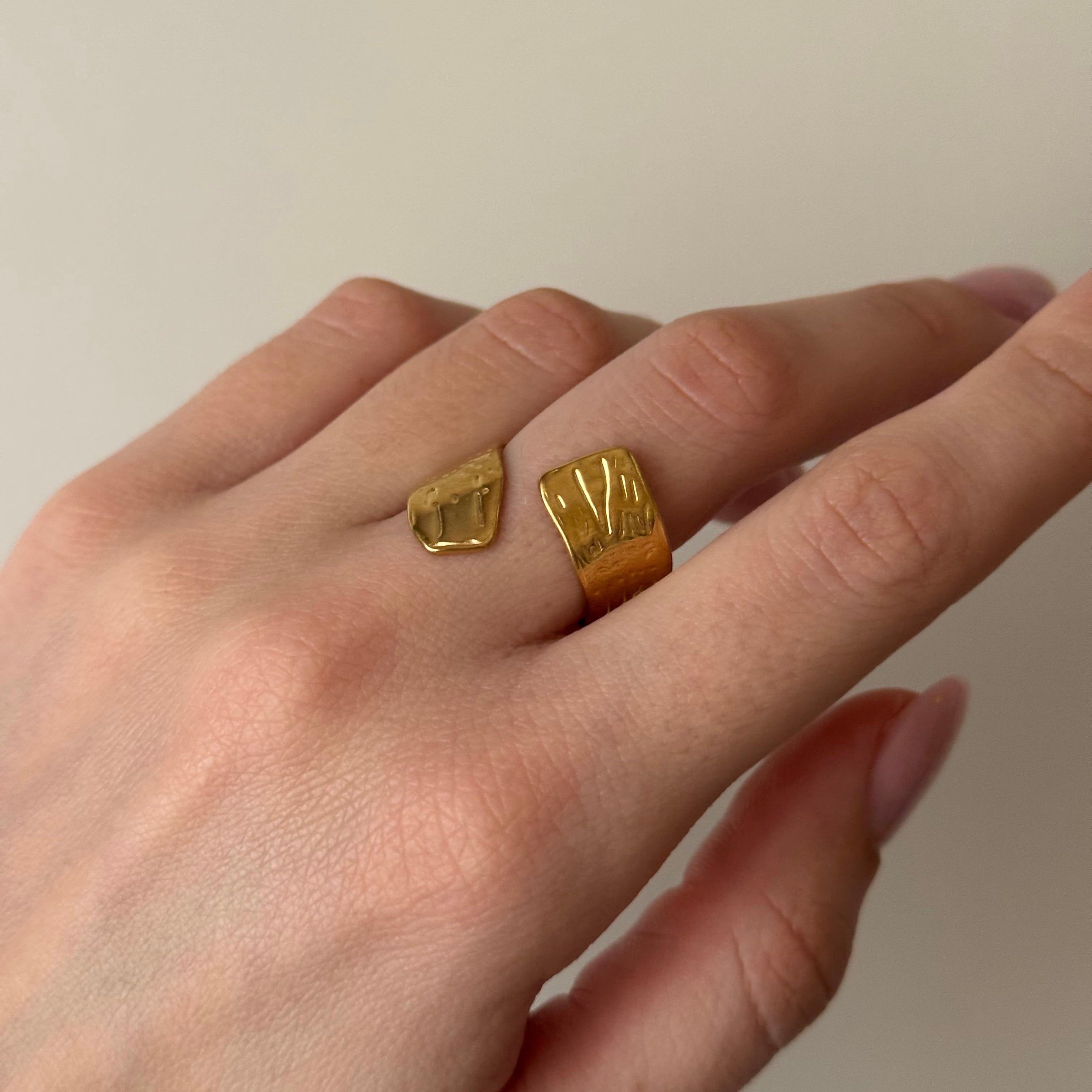 ANELLO DARIKA