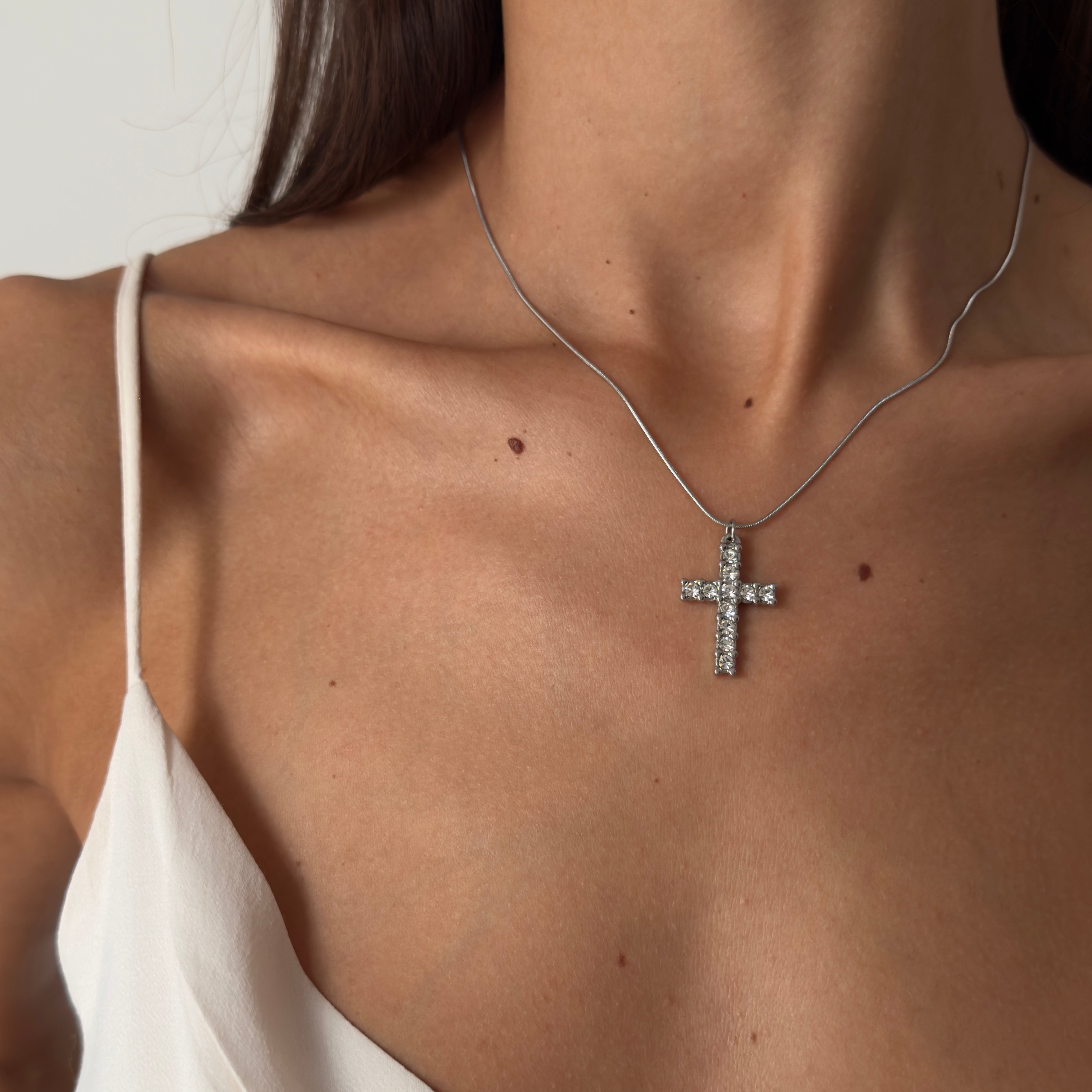 COLLANA TUBULAR CROSS STRASS